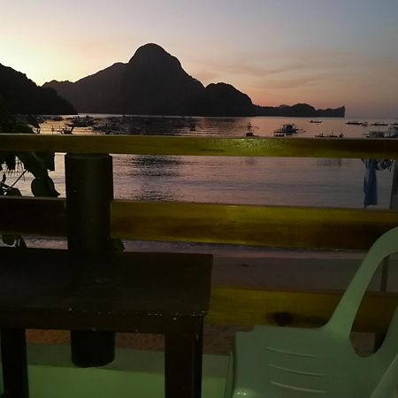 Joyful Guest House เอลนิโด ภายนอก รูปภาพ