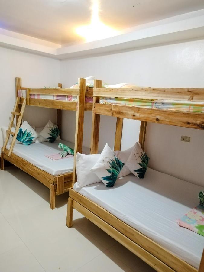 Joyful Guest House เอลนิโด ภายนอก รูปภาพ