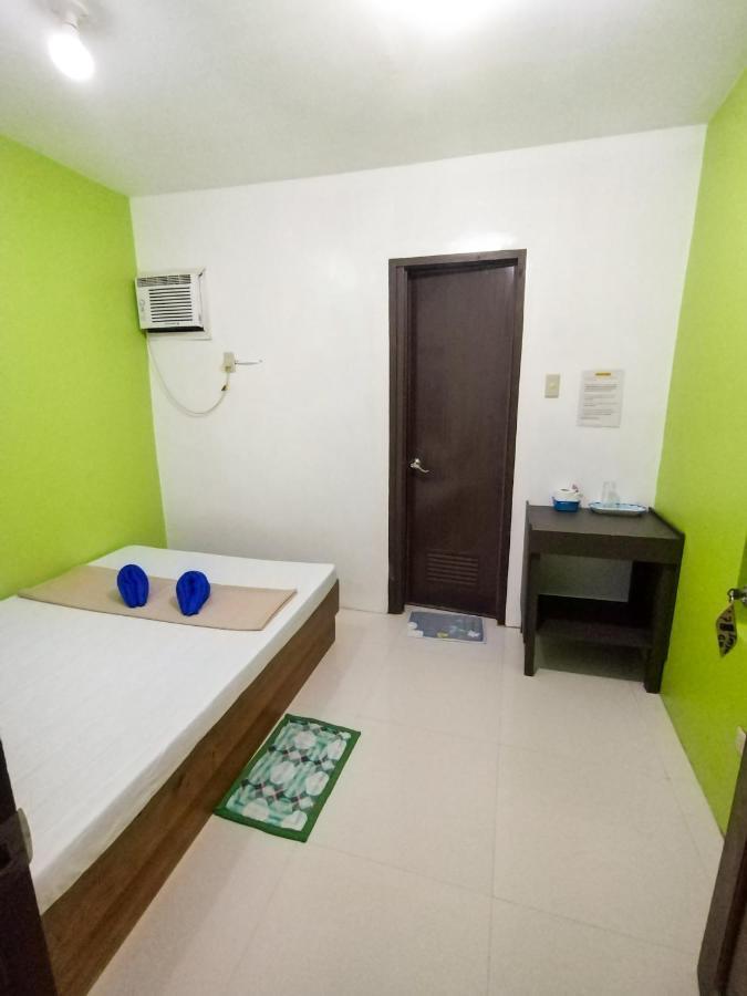 Joyful Guest House เอลนิโด ภายนอก รูปภาพ