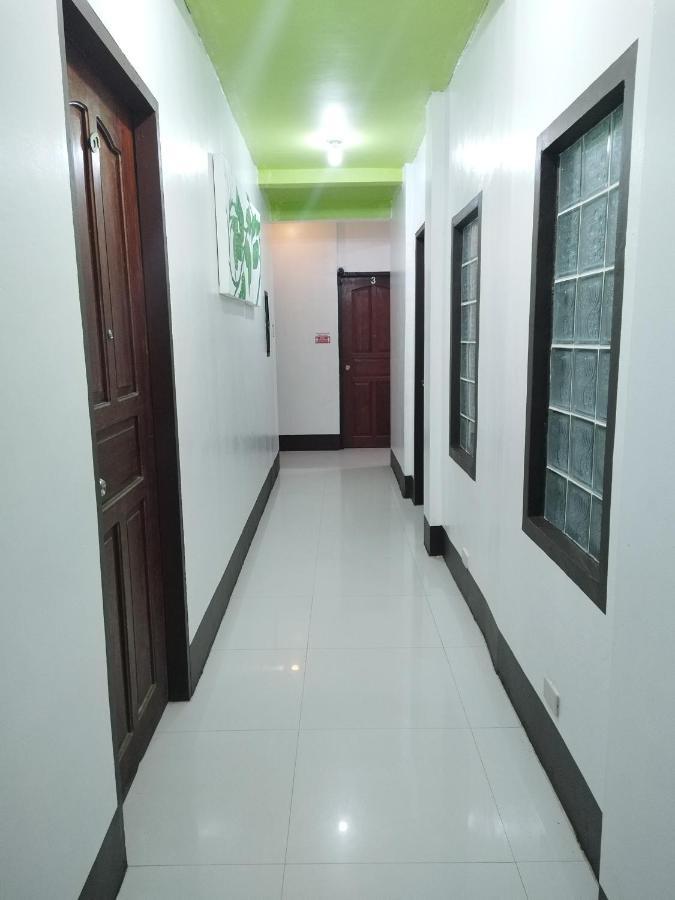 Joyful Guest House เอลนิโด ภายนอก รูปภาพ
