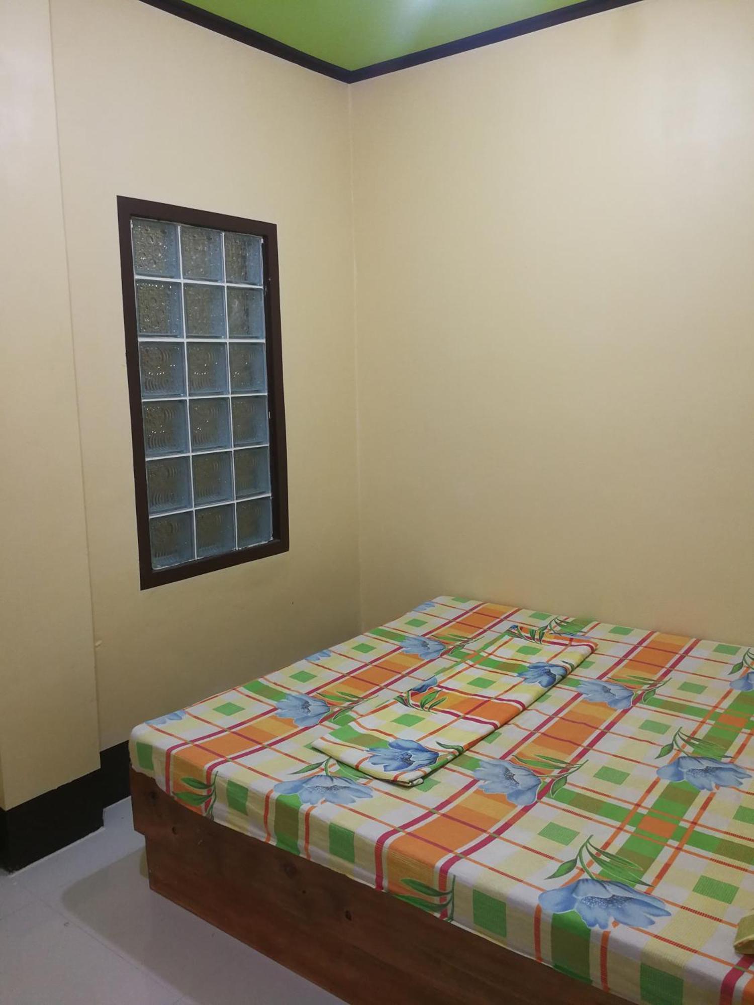 Joyful Guest House เอลนิโด ภายนอก รูปภาพ